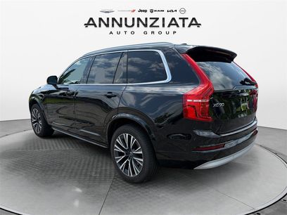 Used 2022 Volvo XC90 T6 Momentum w/ Climate Package