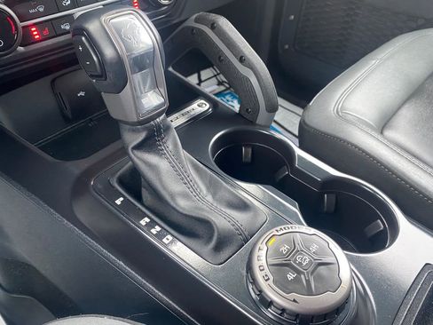 Used 2024 Ford Bronco Big Bend image 29