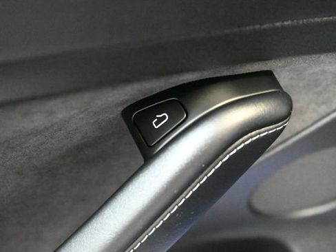 Used 2023 Tesla Model 3 Standard Range RWD image 48