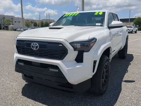 Certified 2024 Toyota Tacoma TRD Sport RWD image 8