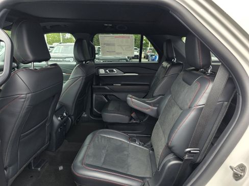 New 2026 Ford Explorer ST w/ Sun And Sound Package AWD/4WD image 11