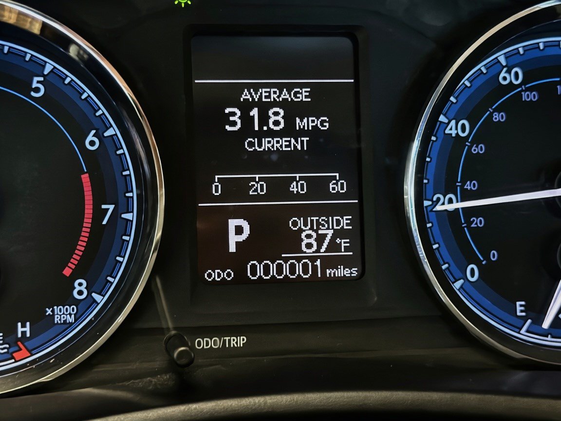 Used 2017 Toyota Corolla LE FWD image 8