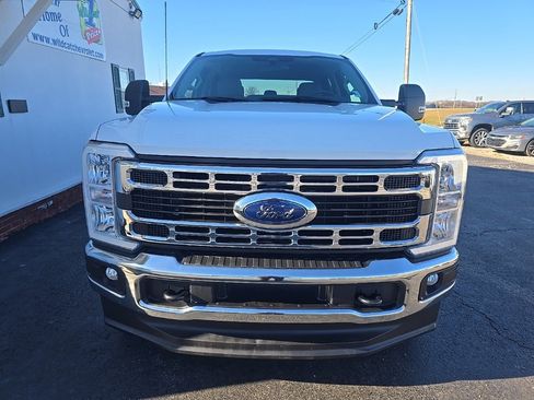 Used 2024 Ford F250 XLT image 11