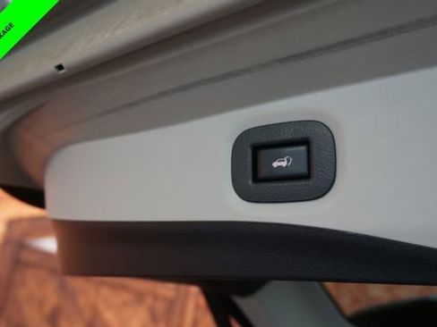 Used 2019 Nissan Rogue SV w/ Sun & Sound Touring Package image 47