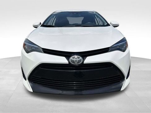 Used 2017 Toyota Corolla LE FWD image 6