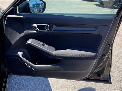 Used 2023 Honda Civic Sport image 25