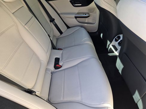 Certified 2025 Mercedes-Benz C 300 Sedan image 27