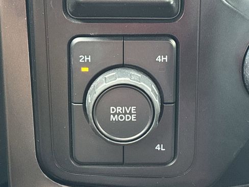 Used 2023 Ford F150 XLT w/ Equipment Group 302A High image 23