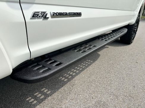 Used 2022 Ford F250 Platinum w/ Tremor Off-Road Package AWD/4WD image 57
