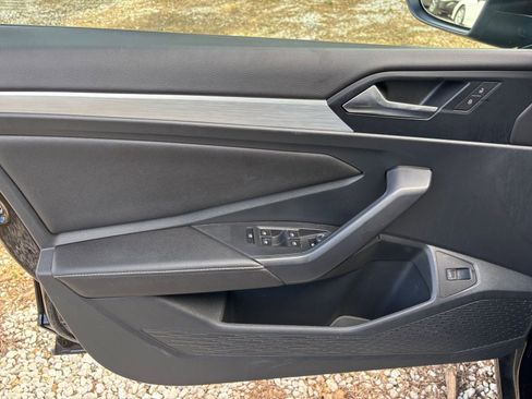 Used 2025 Volkswagen Jetta S image 20