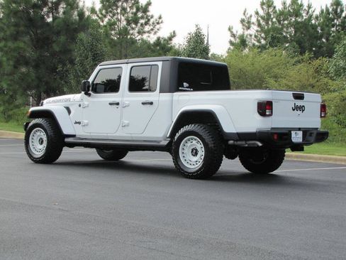 Used 2022 Jeep Gladiator Sport AWD/4WD image 7