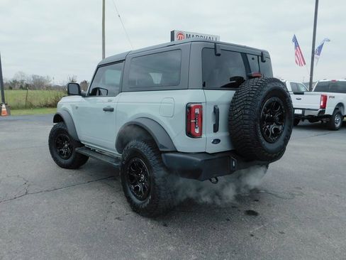 Used 2023 Ford Bronco Wildtrak image 7