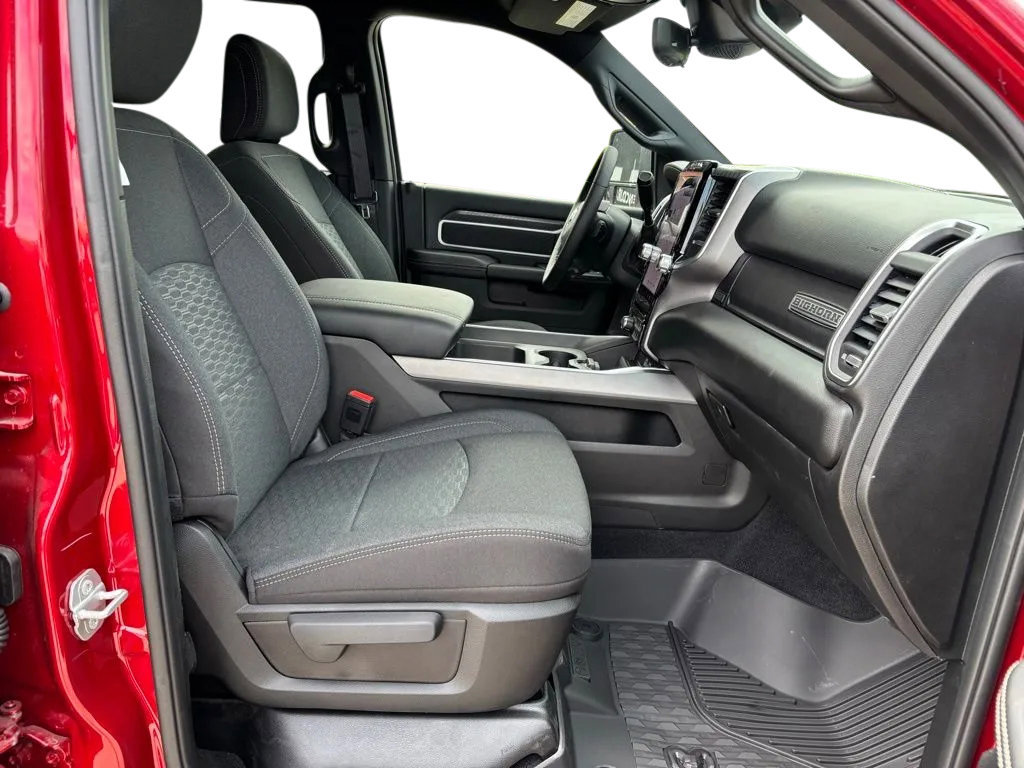 New 2026 RAM 2500 Big Horn AWD/4WD image 34