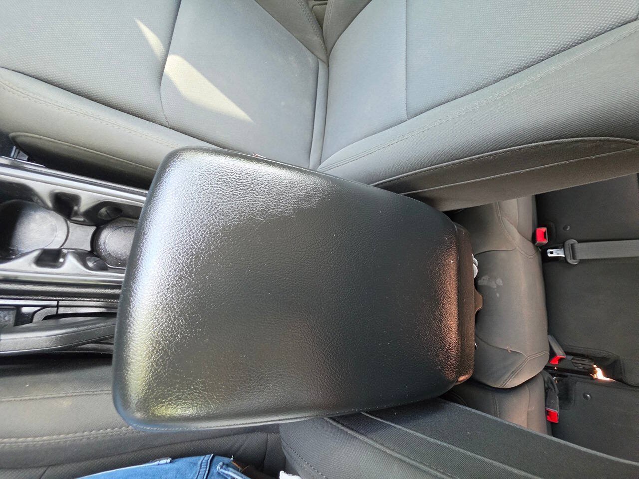 Used 2018 Jeep Wrangler Unlimited Sport AWD/4WD image 27