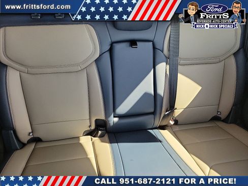 New 2026 Ford Maverick Lariat image 17