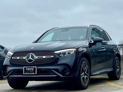 Certified 2026 Mercedes-Benz GLC 300 4MATIC image 4