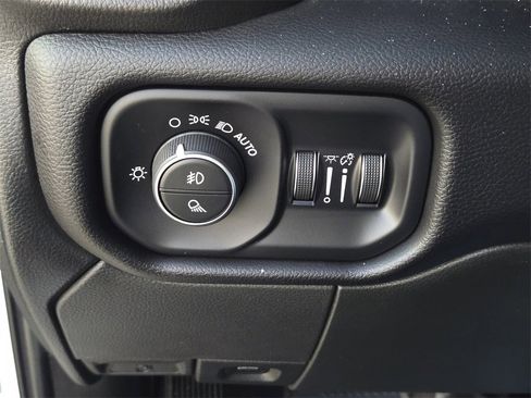 Used 2022 RAM 3500 Laramie image 26