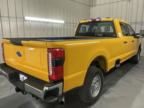 Used 2025 Ford F250 XL w/ 360-Degree Camera Package image 23