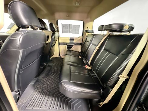 Used 2018 Ford F150 XLT image 27