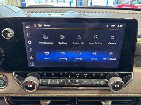 Used 2025 Chevrolet Colorado ZR2 w/ Technology Package AWD/4WD image 23