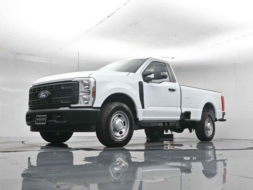 New 2027 Ford F350 XL w/ XL Chrome Package RWD image 39
