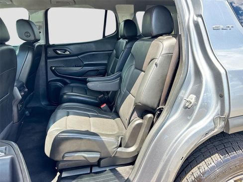 Used 2021 GMC Acadia SLT FWD image 25