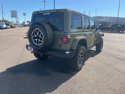 New 2026 Jeep Wrangler Unlimited Rubicon AWD/4WD image 8