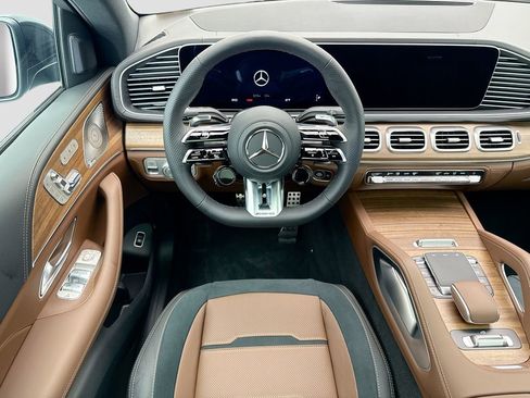 New 2026 Mercedes-Benz GLE 53 AMG 4MATIC Coupe image 11