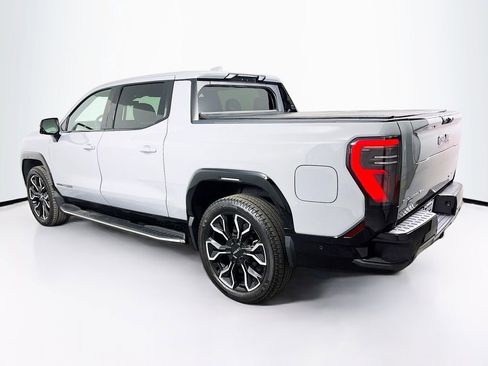 Certified 2025 GMC Sierra EV Denali image 5