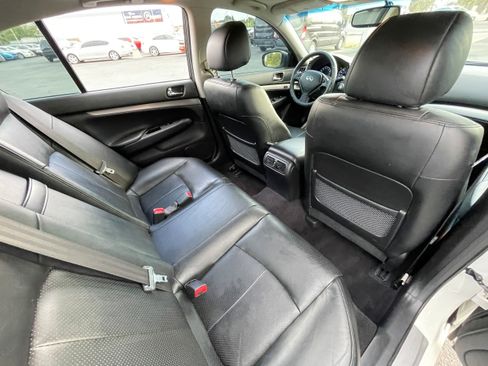 Used 2011 INFINITI G37 w/ Sport Appearance Package image 21