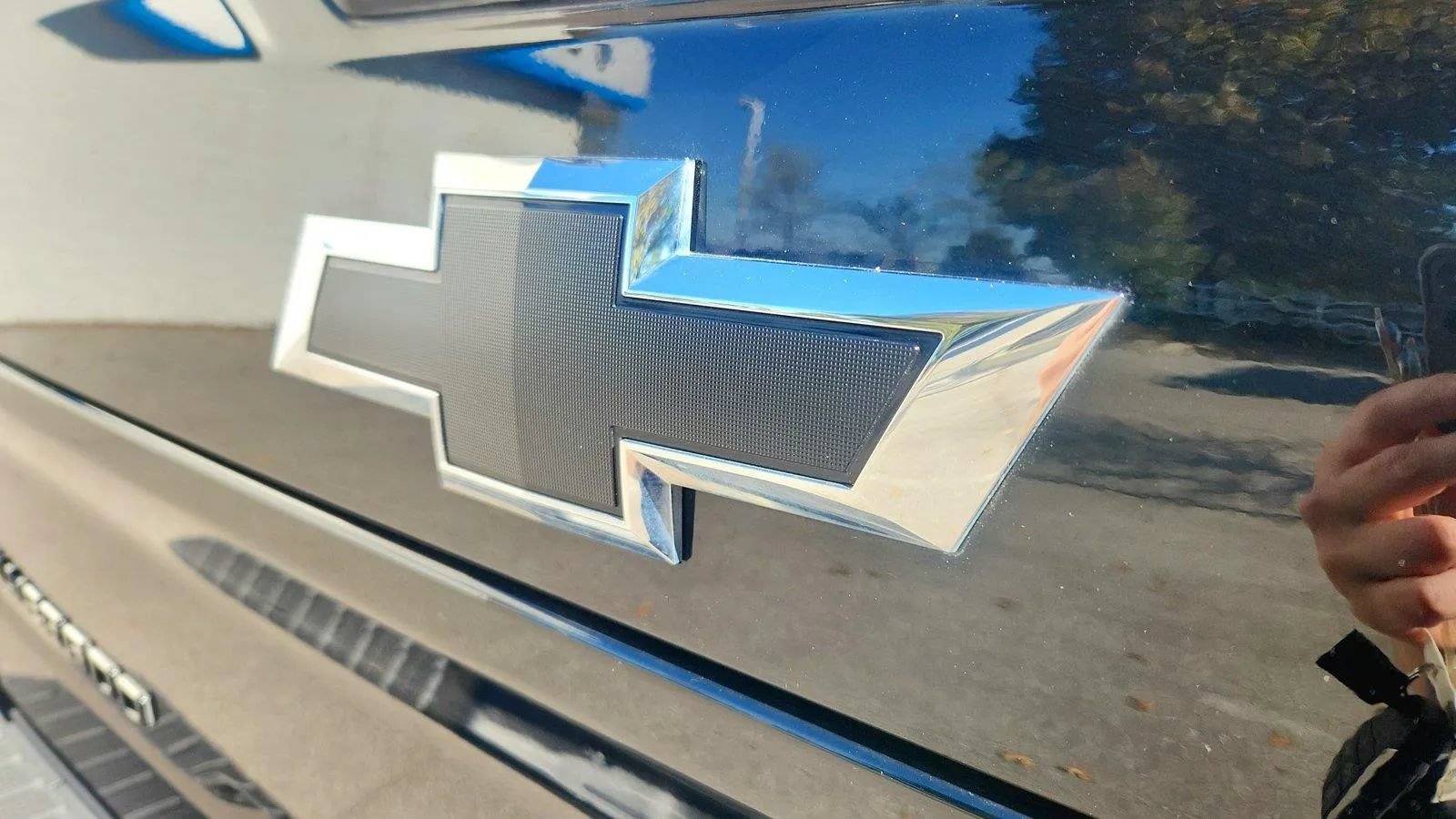 Used 2024 Chevrolet Silverado 2500 High Country w/ High Country Premium Package AWD/4WD image 28