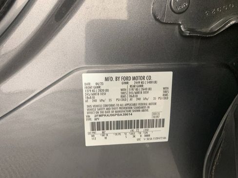 Used 2023 Ford Edge SEL image 13