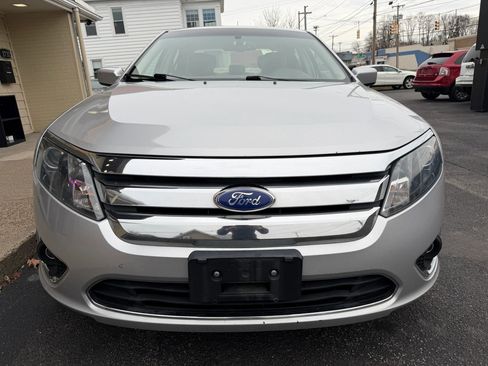 Used 2011 Ford Fusion Hybrid w/ 502A Rapid Spec Order Code image 9