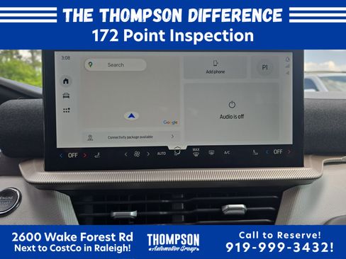 Used 2025 Ford Explorer Active RWD image 19