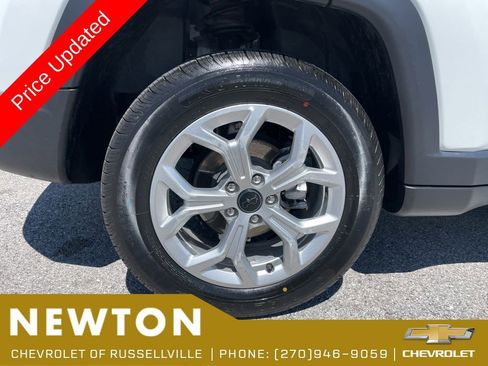 Used 2025 Jeep Compass Latitude AWD/4WD image 51