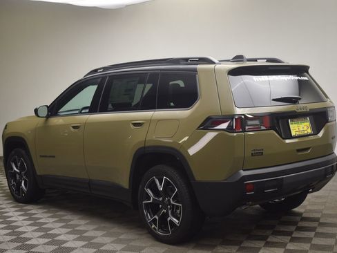 New 2026 Jeep Cherokee Overland w/ Trailer Tow Group AWD/4WD image 13