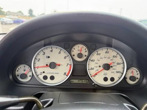 Used 2005 MAZDA MX-5 Miata w/ Convenience Pkg RWD image 27