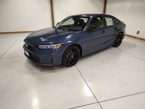 New 2026 Honda Civic Sport image 3