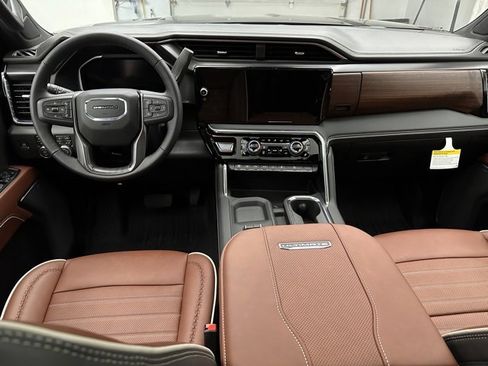 New 2026 GMC Sierra 2500 Denali Ultimate w/ Max Trailering Package image 7