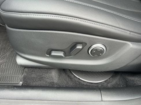 New 2026 Genesis GV80 2.5T Select AWD/4WD image 25