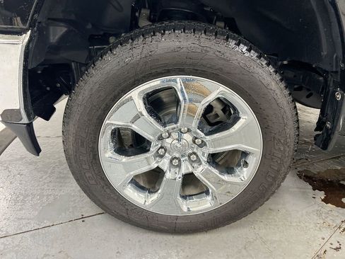 Used 2021 RAM 1500 Big Horn image 25