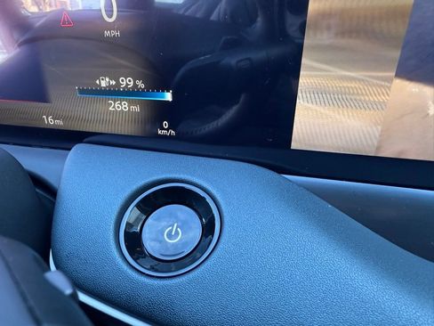 New 2026 Nissan Leaf SV+ w/ Floor Mat Package (SV+) image 25