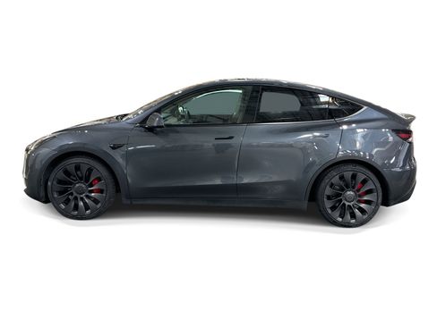 Certified 2022 Tesla Model Y Performance AWD/4WD image 3