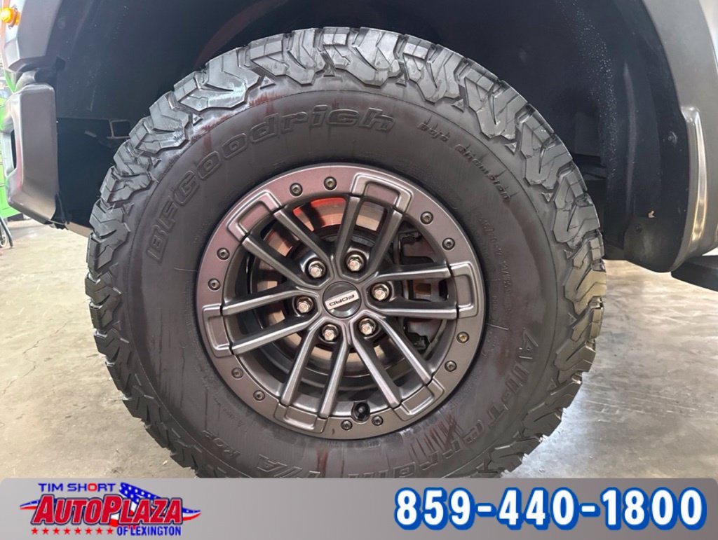 Used 2020 Ford F150 Raptor w/ Equipment Group 802A Luxury AWD/4WD image 18