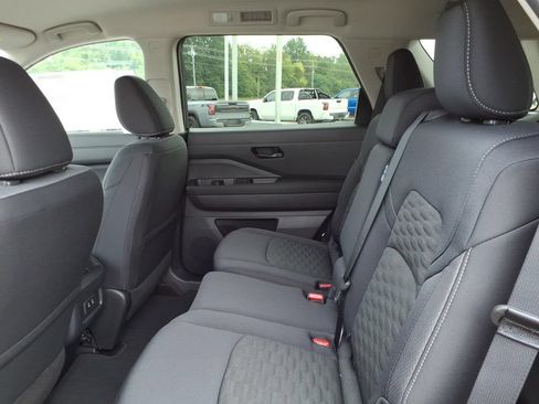 New 2026 Nissan Pathfinder SV FWD image 7