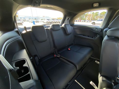 Used 2025 Honda Odyssey Sport-L image 27