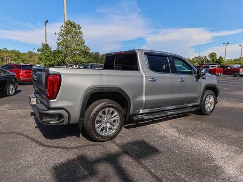 Used 2023 GMC Sierra 1500 Denali w/ Technology Package AWD/4WD image 10