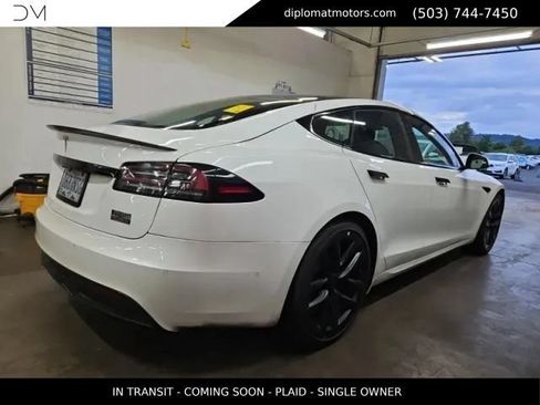 Used 2022 Tesla Model S Plaid AWD/4WD image 4