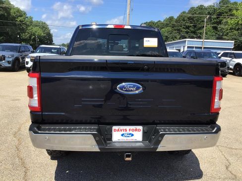 Certified 2022 Ford F150 Lariat w/ FX4 Off-Road Package AWD/4WD image 10