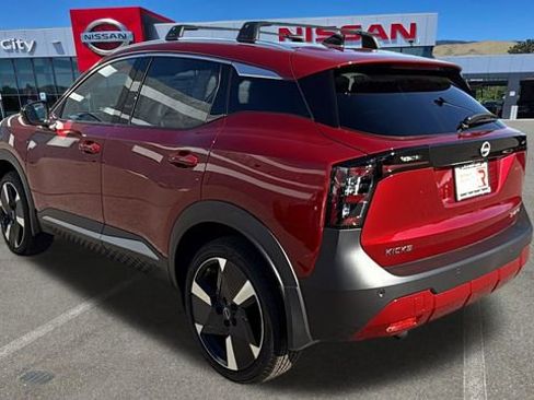 New 2026 Nissan Kicks SR w/ Cold Weather Package AWD/4WD image 5